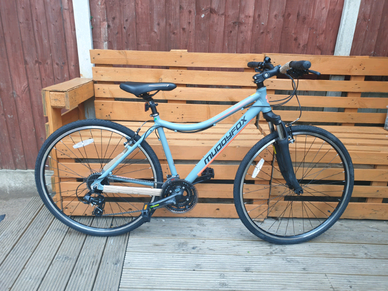 muddyfox tempo 200 hybrid bike
